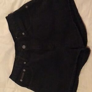 Calvin Klein vintage 90s jean shorts in black size 5